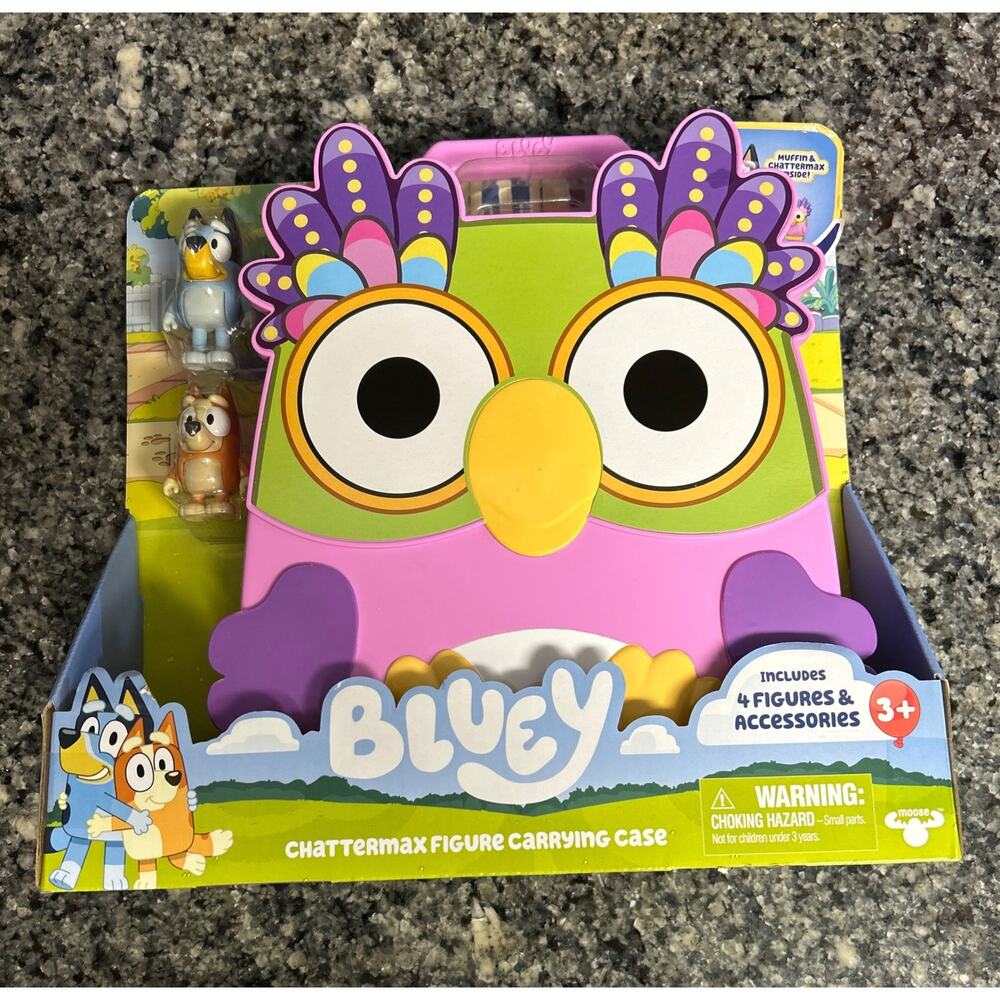 Bluey Play set Storage Carrying Case 4 Figures Muffin Chattermax Bingo Toy- NEW